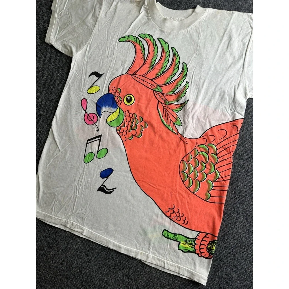 Mens Cockatoo Parrot Graphic White T-Shirt Made in Indonesia, Size M